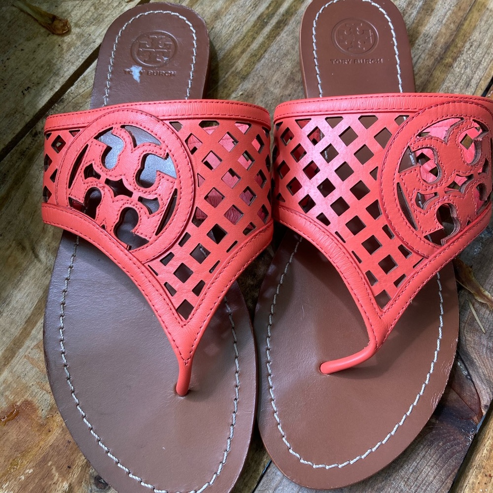 Tory Burch like new💜🌸💜🌸💜
